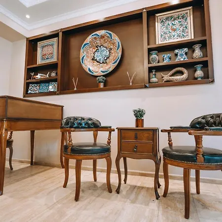 فندق Gulliver Mansion 2*