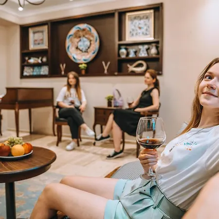 호텔 Gulliver Mansion 2*