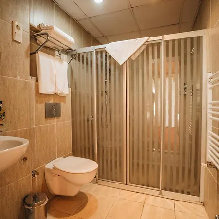 호텔 Gulliver Mansion 2*