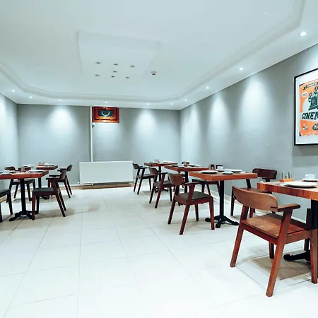 فندق Gulliver Mansion 2*