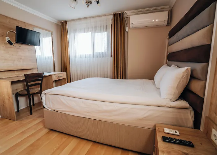 Gulliver Mansion Hotel