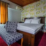 Gulliver Mansion Hotel 4*