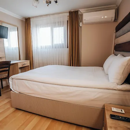 Gulliver Mansion Hotel